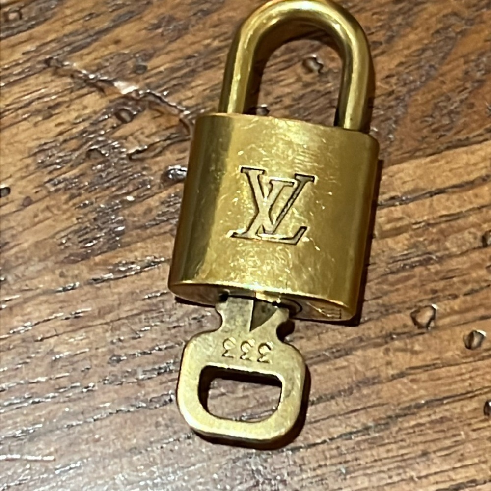 LV Lock 333